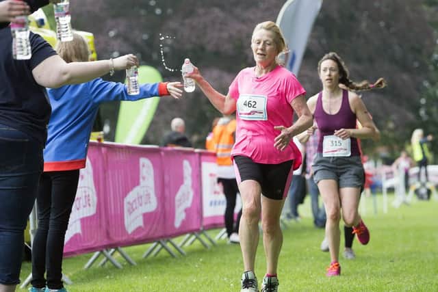 10k Race For Life, Abington Park, Abington Park Crescent, Northampton. NNL-160506-125657009
