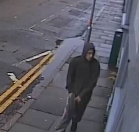 Police are releasing a CCTV image of a man theyd like to speak to in connection with an attempted burglary at Fiddlers pub in Northampton