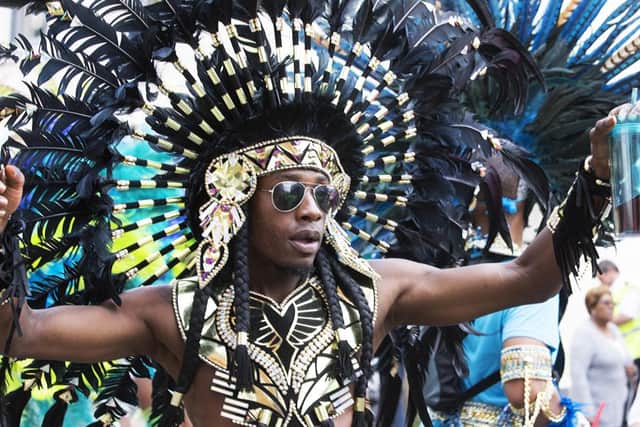 Northampton Carnival 2016 NNL-161106-181139009