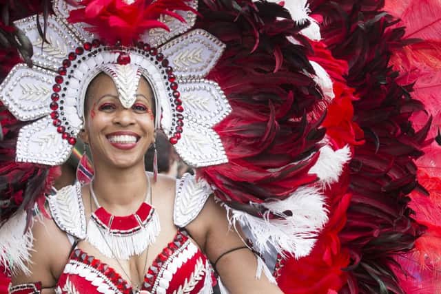 Northampton Carnival 2016 NNL-161106-181206009