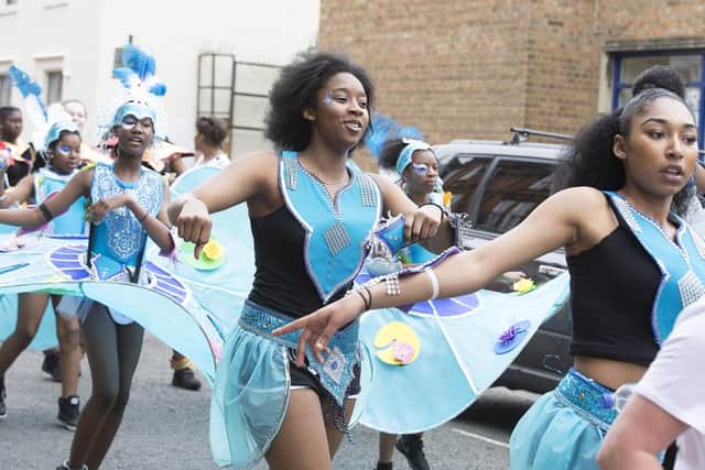 Northampton Carnival 2016 NNL-161106-180550009