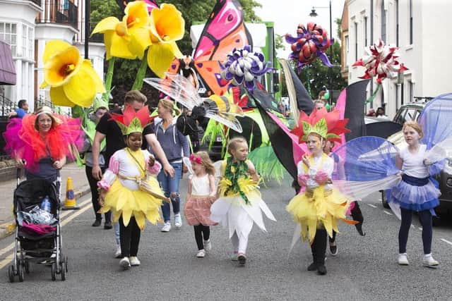 Northampton Carnival 2016 NNL-161106-180602009