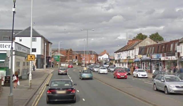 Three men were seen running away from a crashed car in Wellingborough Road early yesterday morning.