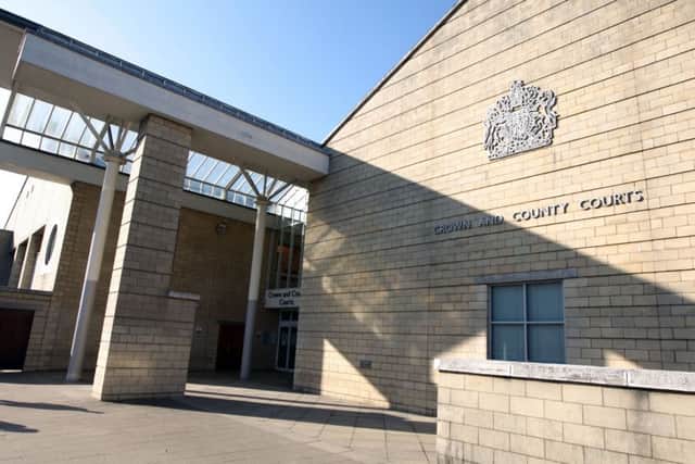 Crown Court GV NNL-140530-091516001
