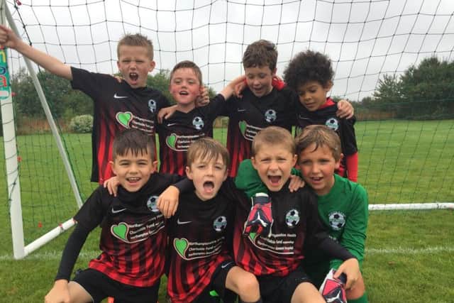 The under 9 GLK Utd Stripes