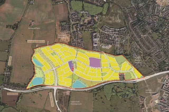 Plans for a 1,400 homes plan west of Duston have resurfaced, 10 years after they were first mooted.
