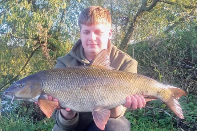 GILDERS man Dan Todd with 11-15 Trent barbel