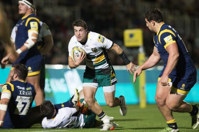 Lee Dickson was forced off early on
