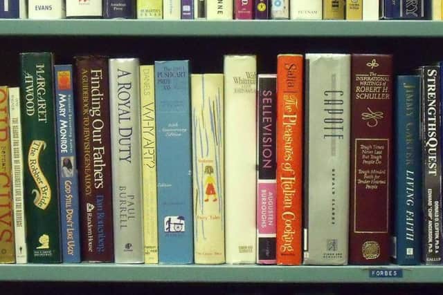 Books. ENGPNL00120131023160123