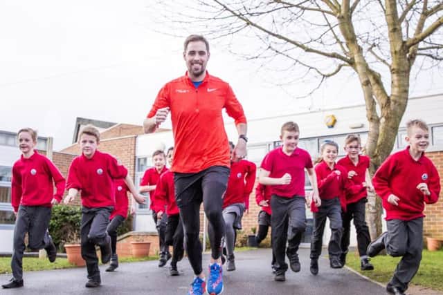 Ben Smith, who ran 401 marathons in 401 days, ran with the pupils at Parklands Primary School.