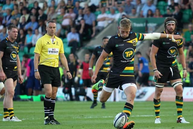 Harry Mallinder was on kicking duties for Saints