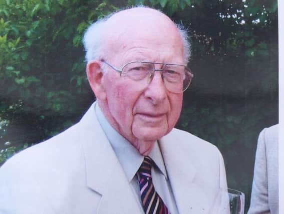 Dr John "Lindsay" McDougall passed away on June 24, aged 95.