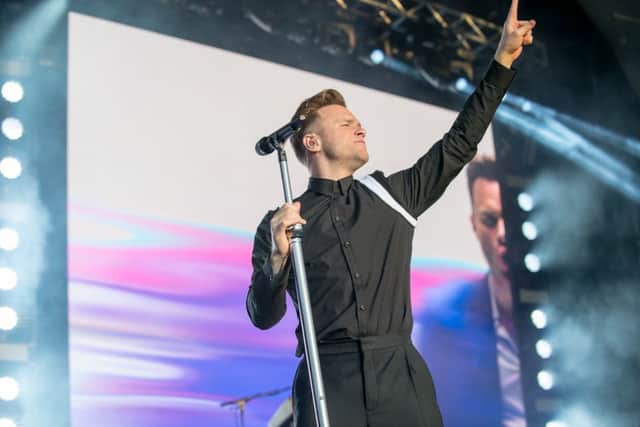 Olly Murs & Louisa Johnson, Northamptonshire County Cricket Club, Northampton, 14.07.17 NNL-170714-224838009