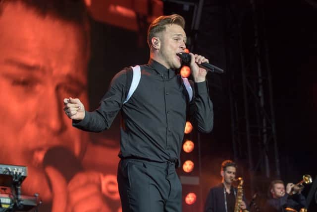 Olly Murs & Louisa Johnson, Northamptonshire County Cricket Club, Northampton, 14.07.17 NNL-170714-224921009