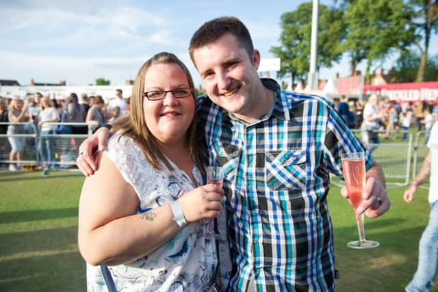 Olly Murs & Louisa Johnson, Northamptonshire County Cricket Club, Northampton, 14.07.17 NNL-170714-224321009