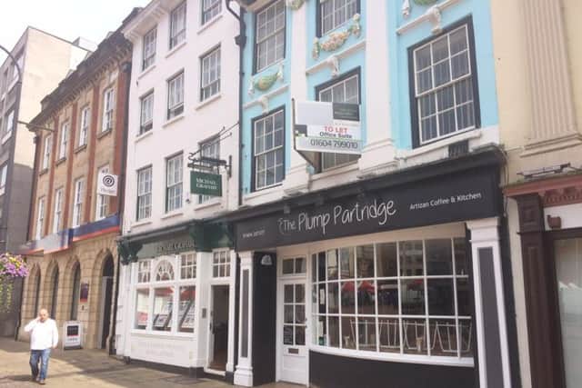 An application for a tai chi and yoga centre on the first floor above the Plump Partridge cafe has received full approval.